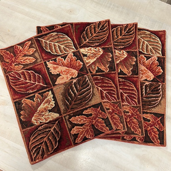 Fall home decor bundle see pictures for item details - Picture 2 of 8